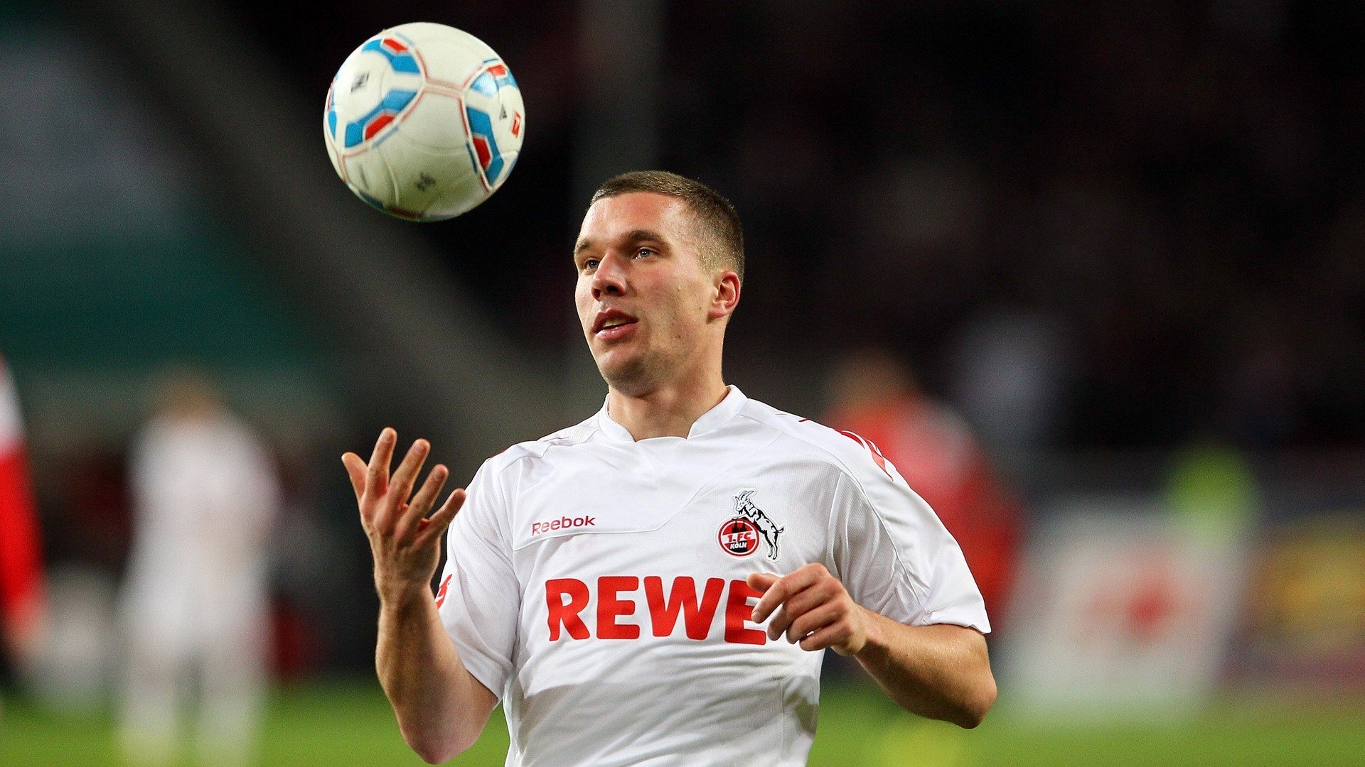 中超联赛国足逆袭 球员评分普遍上升，国足在中超什么水平